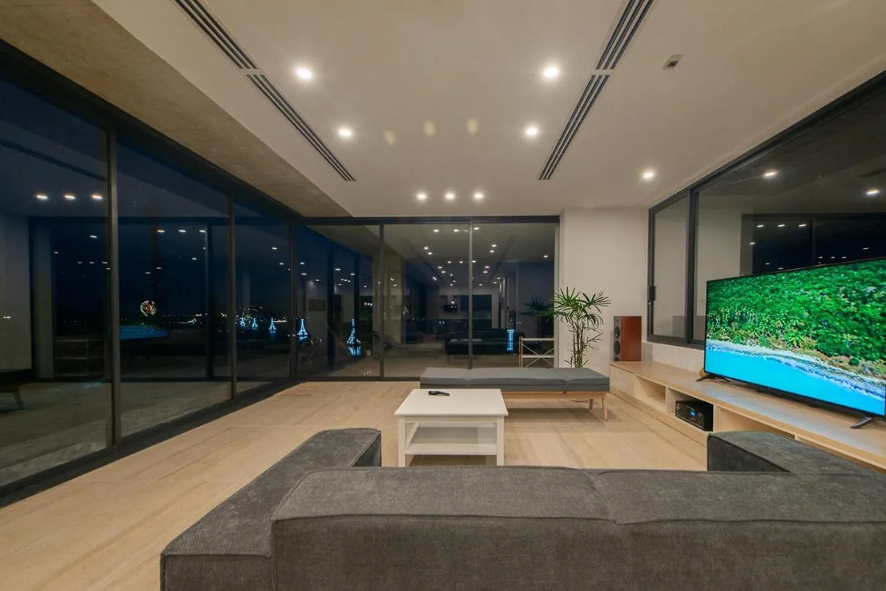 The Bridge Luxury Villa 芽庄 0*,