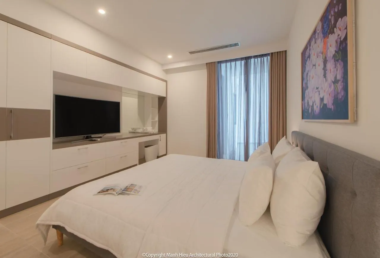 The Bridge Luxury Villa 芽庄