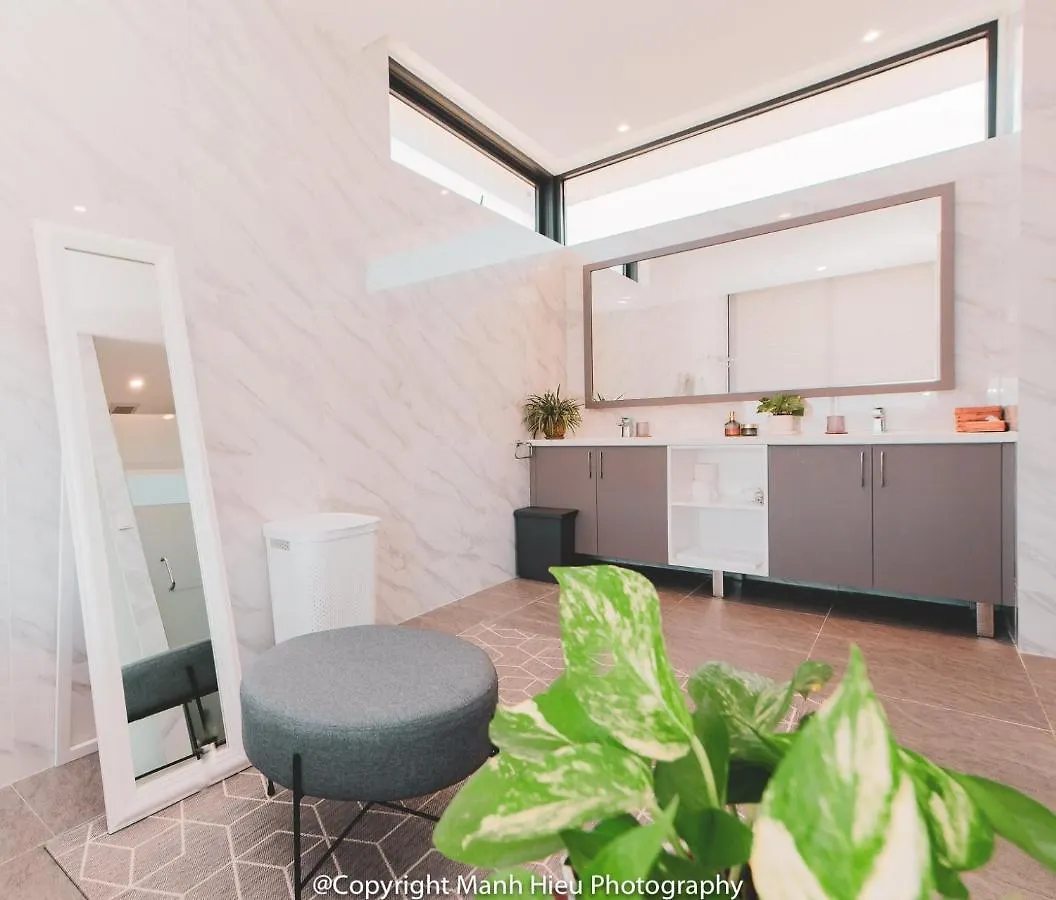 The Bridge Luxury Villa 芽庄