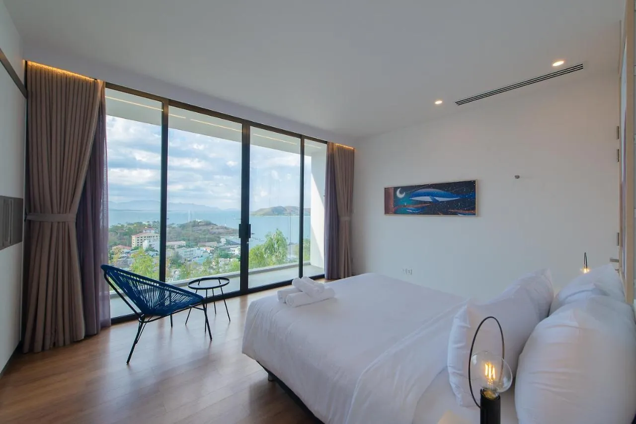 The Bridge Luxury Villa 芽庄