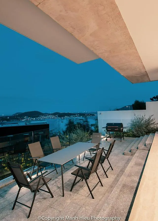 The Bridge Luxury Villa Nha Trang